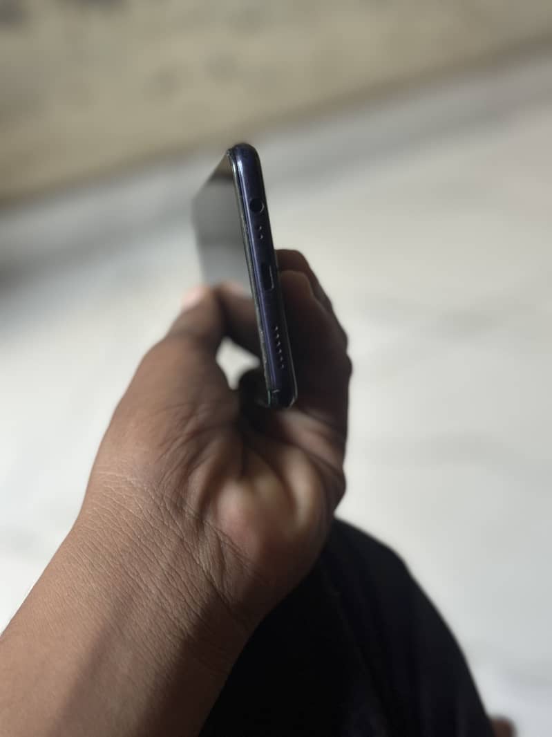 OPPO A6s 3