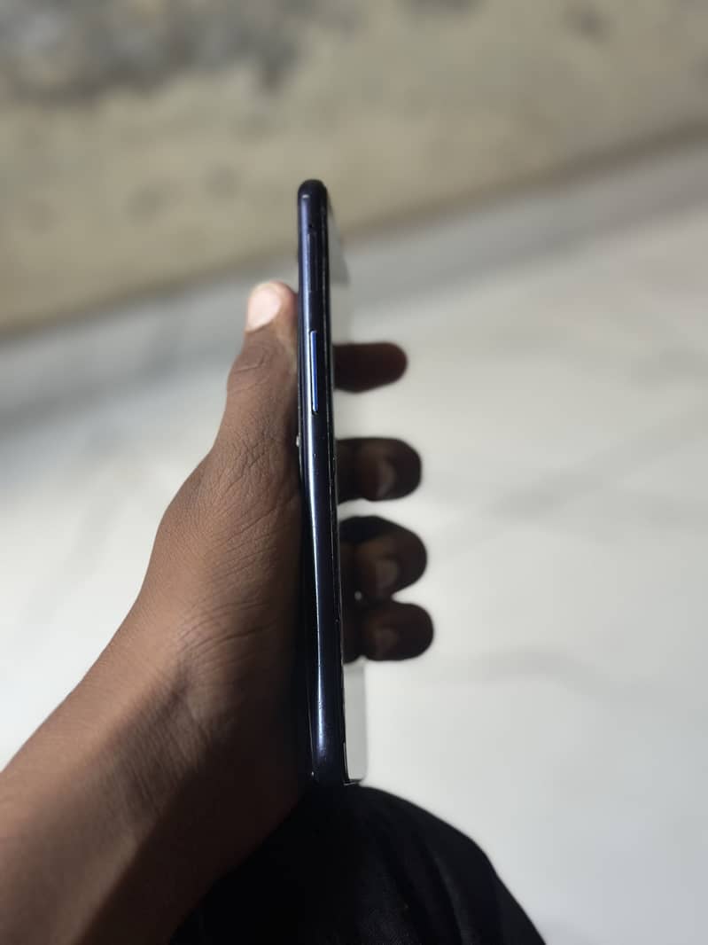 OPPO A6s 4