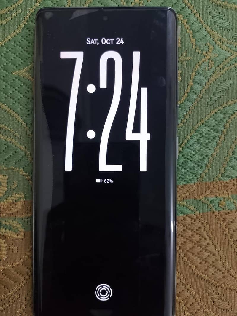 Tecno CAMON 40 Pro 1