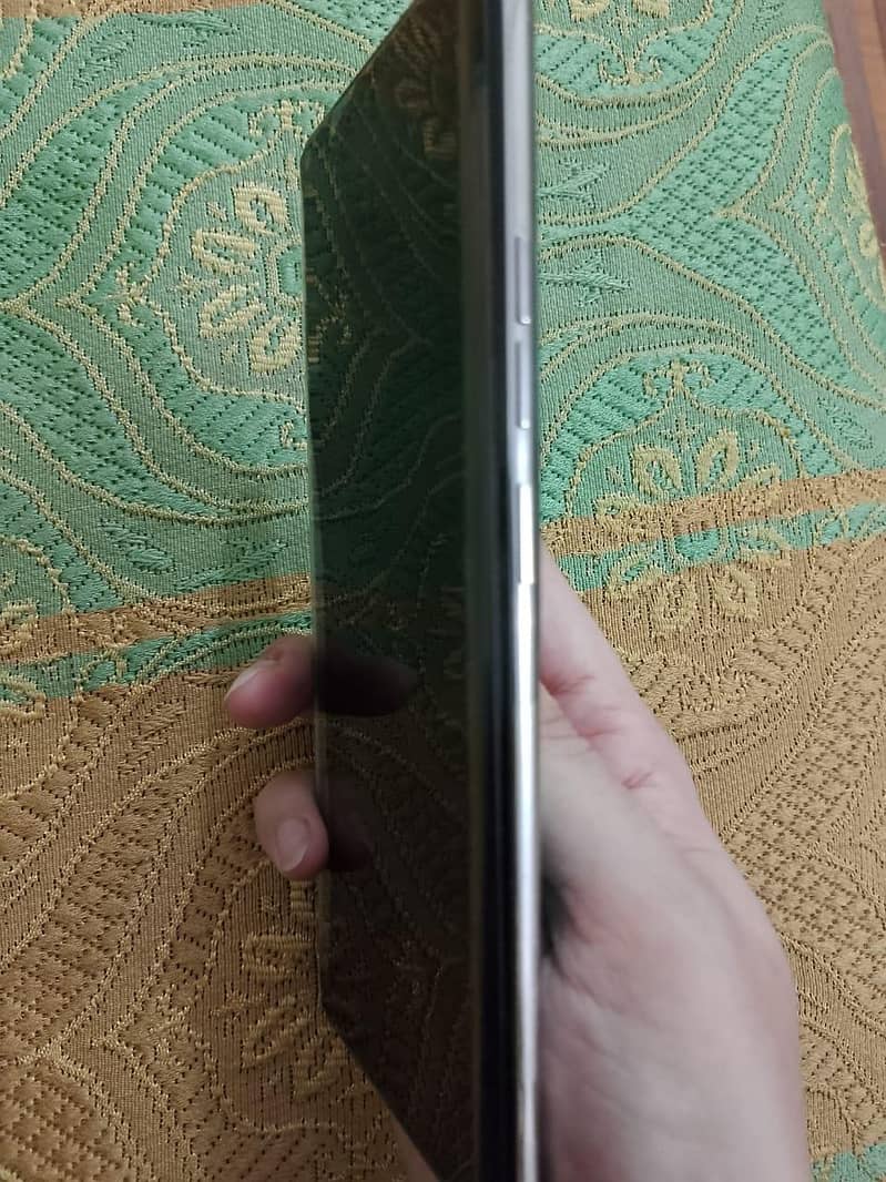 Tecno CAMON 40 Pro 3