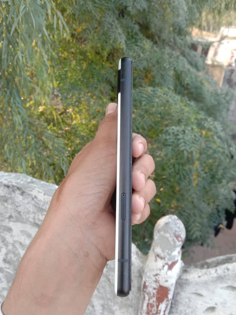 Google Pixel 6a 3