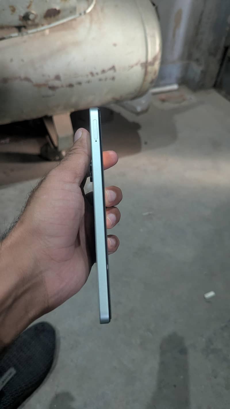 Realme Note 60x 3