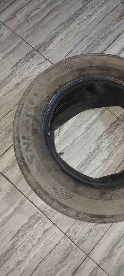 12 tyre