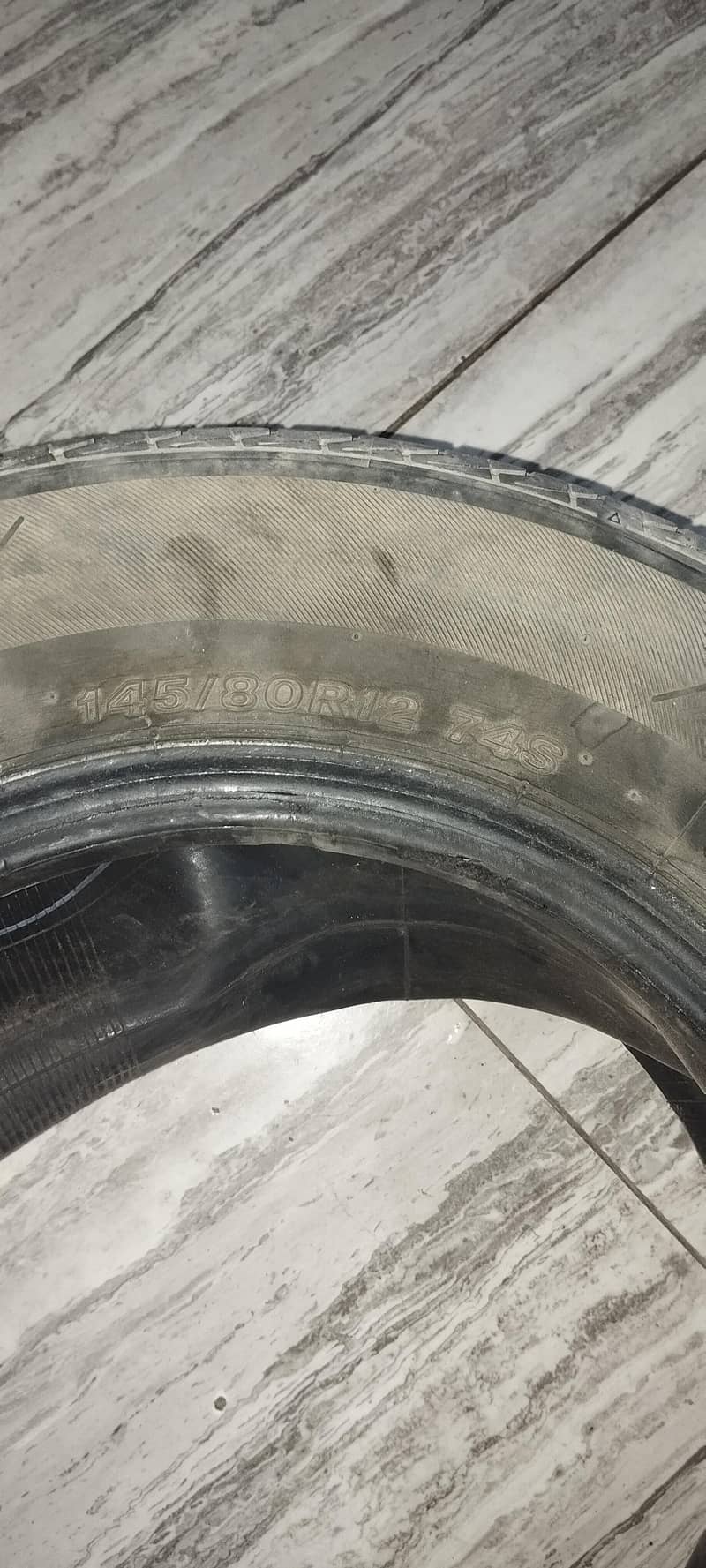 12 tyre 1
