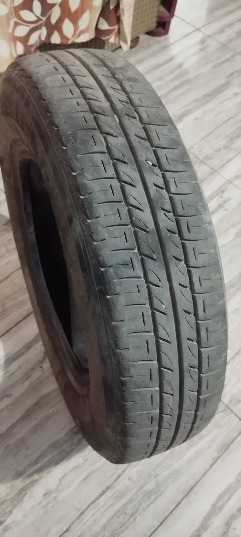 12 tyre 2