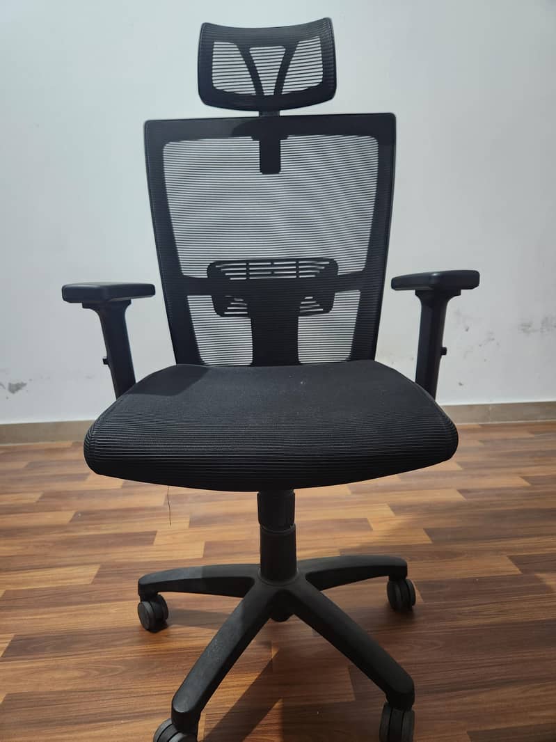 Chairs 0