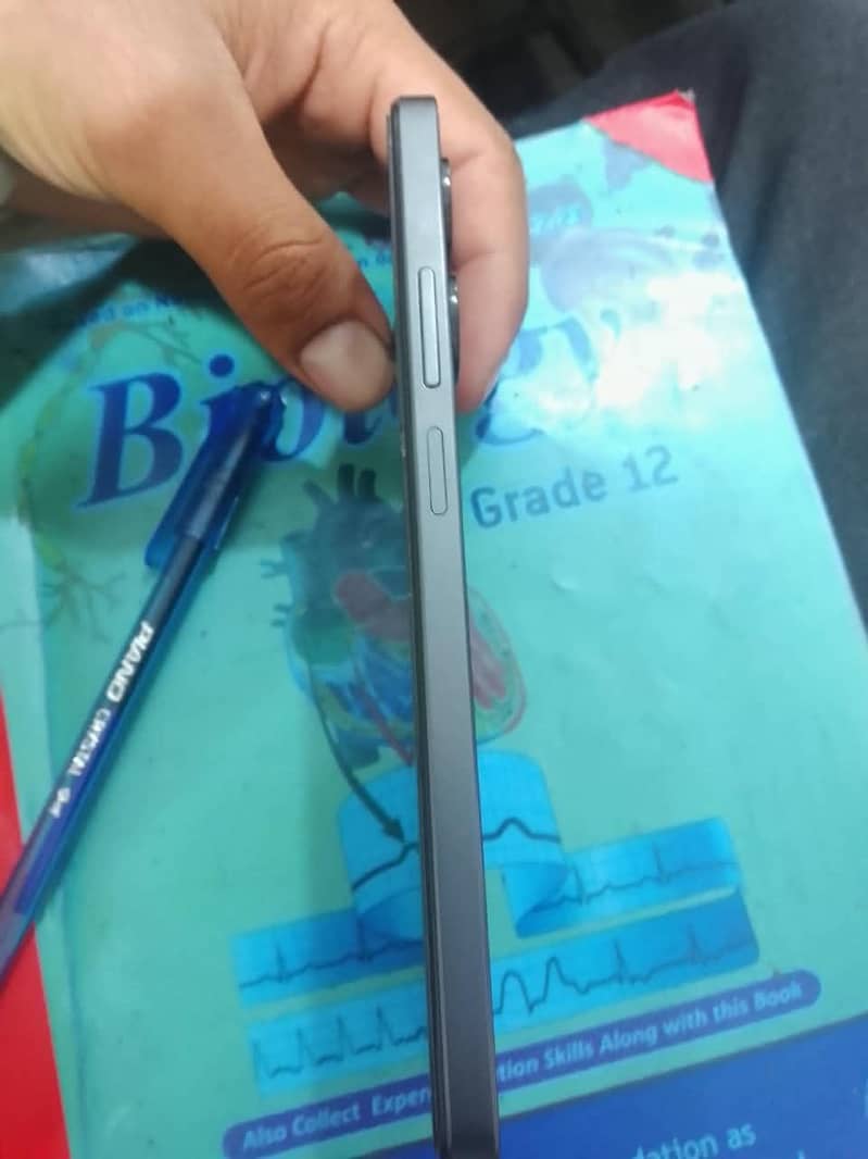Realme Note 60 1