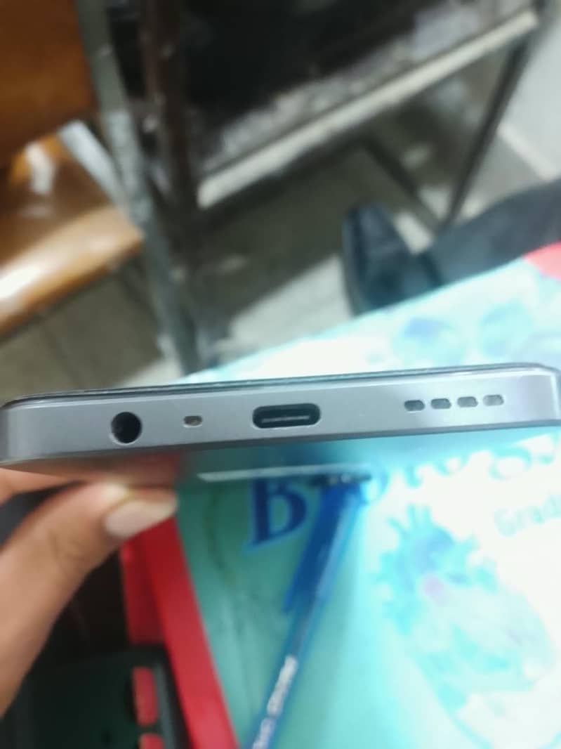 Realme Note 60 2