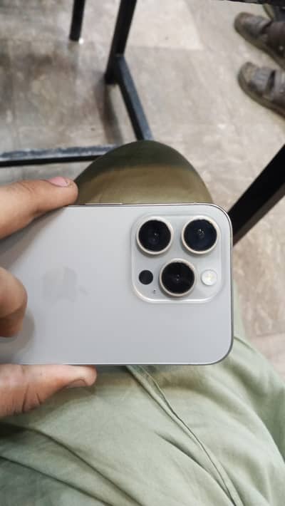 Apple iPhone 15 Pro