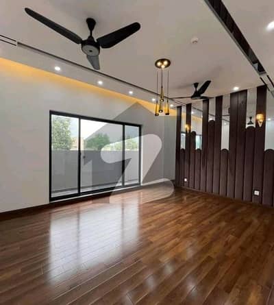 Brand New 1 Kanal House For Sale