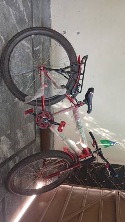 New condition Road Bike,Size 26 for 11-15 year child Sonic's Phoenix