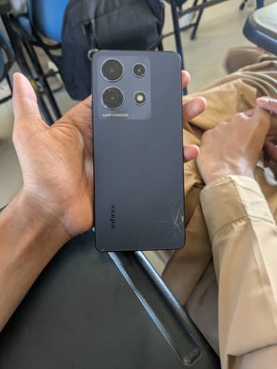 Infinix Note 30