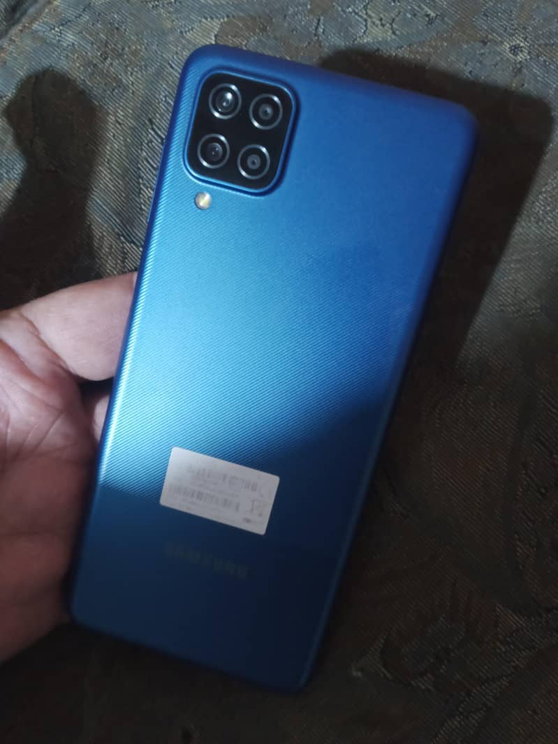 Samsung Mobile A12 3