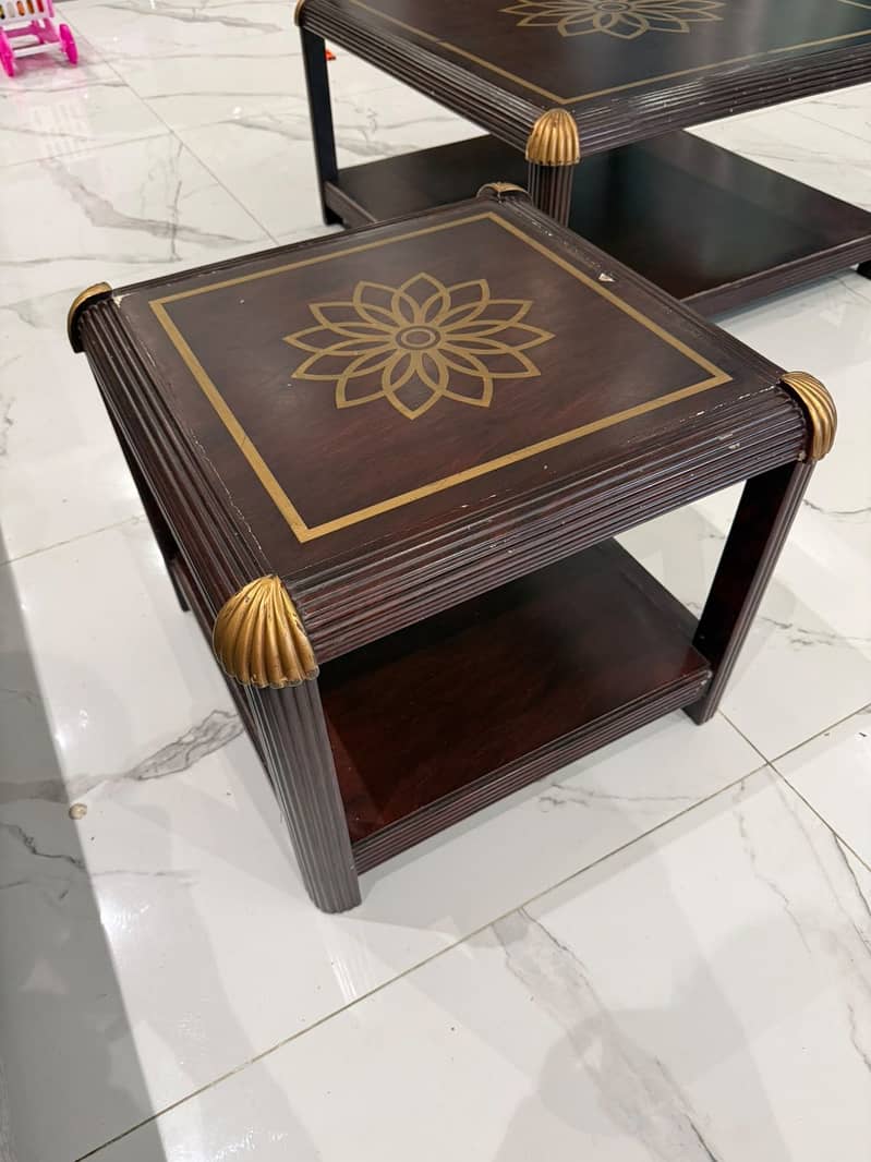 Centre table with 2 side tables 3