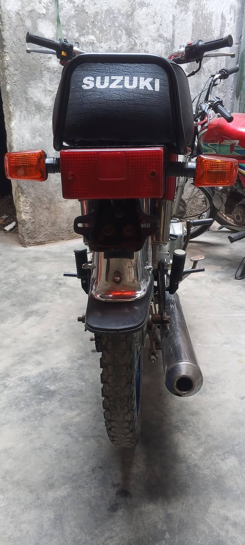 Suzuki Shogun 4
