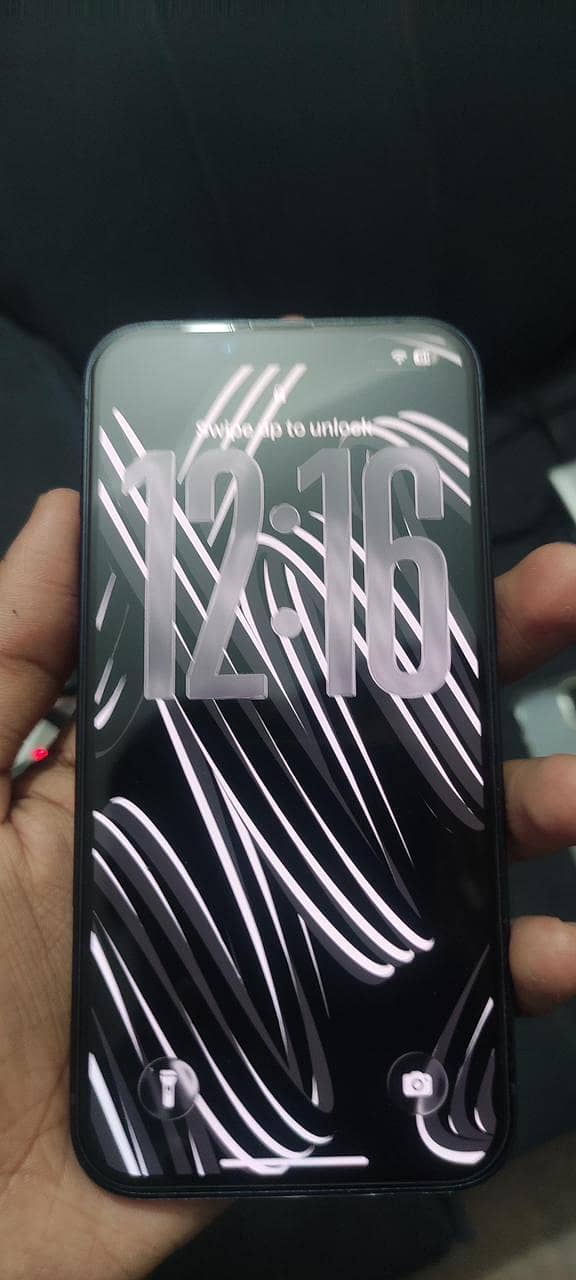 Apple iPhone 13 2