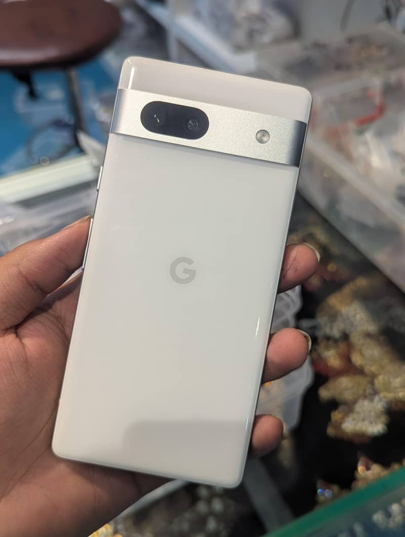 Google Pixel 7a 1