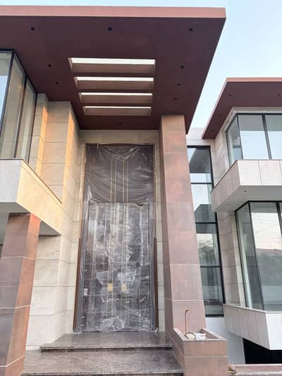 2 Kanal Beautifull Basement House Available For Sale in DHA Phase 3 Lahore