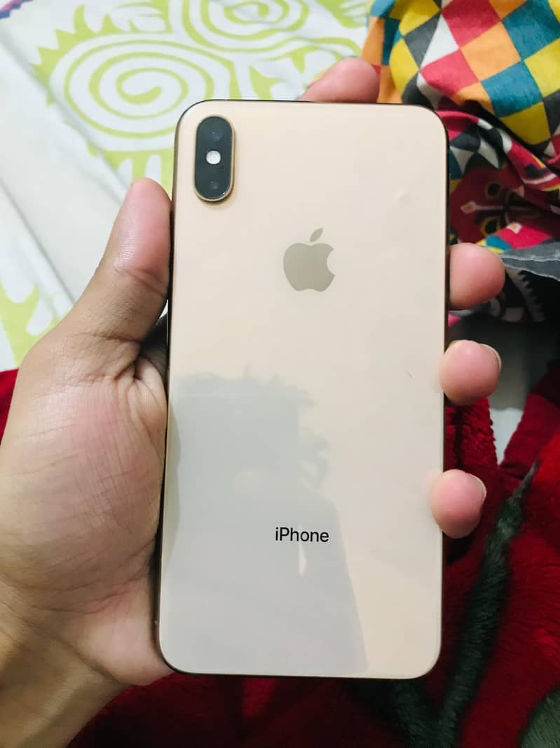 Apple iPhone XS Max 0