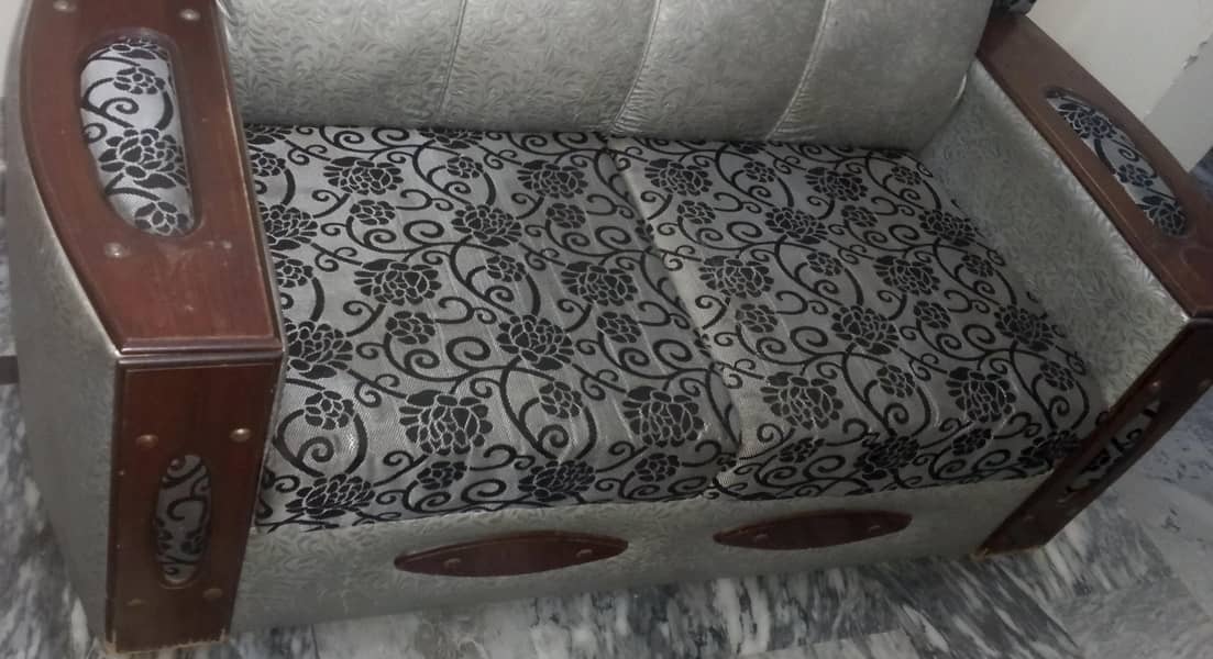 Luxury Sofa Set/ 6 Seater Wooden Sofa/ Living Room Sofa 1
