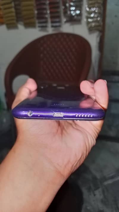 Infinix Hot 8 Lite