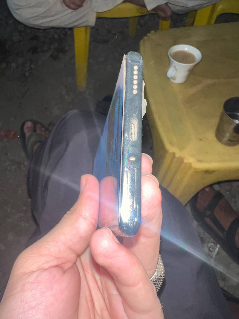 Tecno CAMON 40 Pro 5