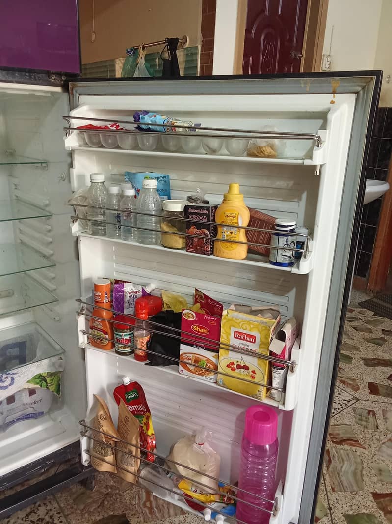 Dawlance refrigerator 4