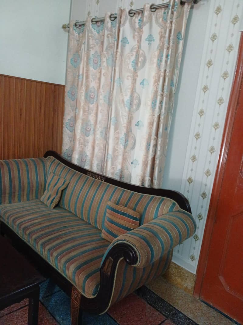 Dewan sofa |  good condition | negotiable 2