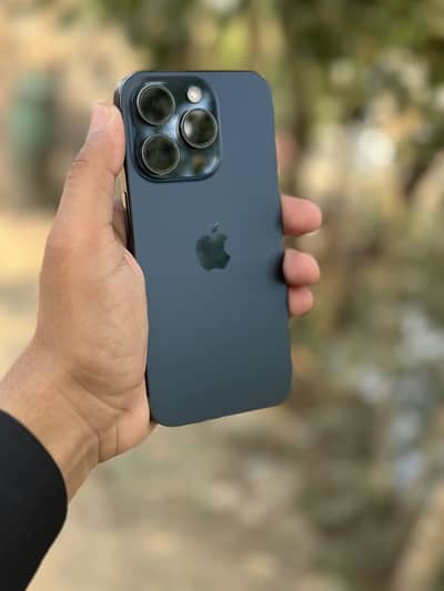 Apple iPhone 15 Pro