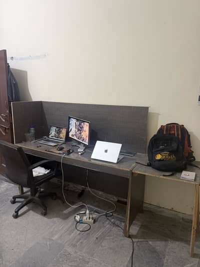 Office Table with electric Board