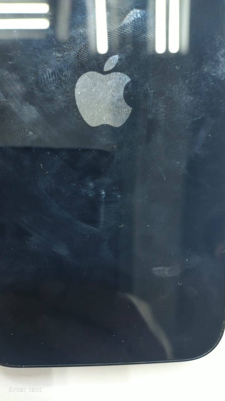 Apple iPhone 13 6