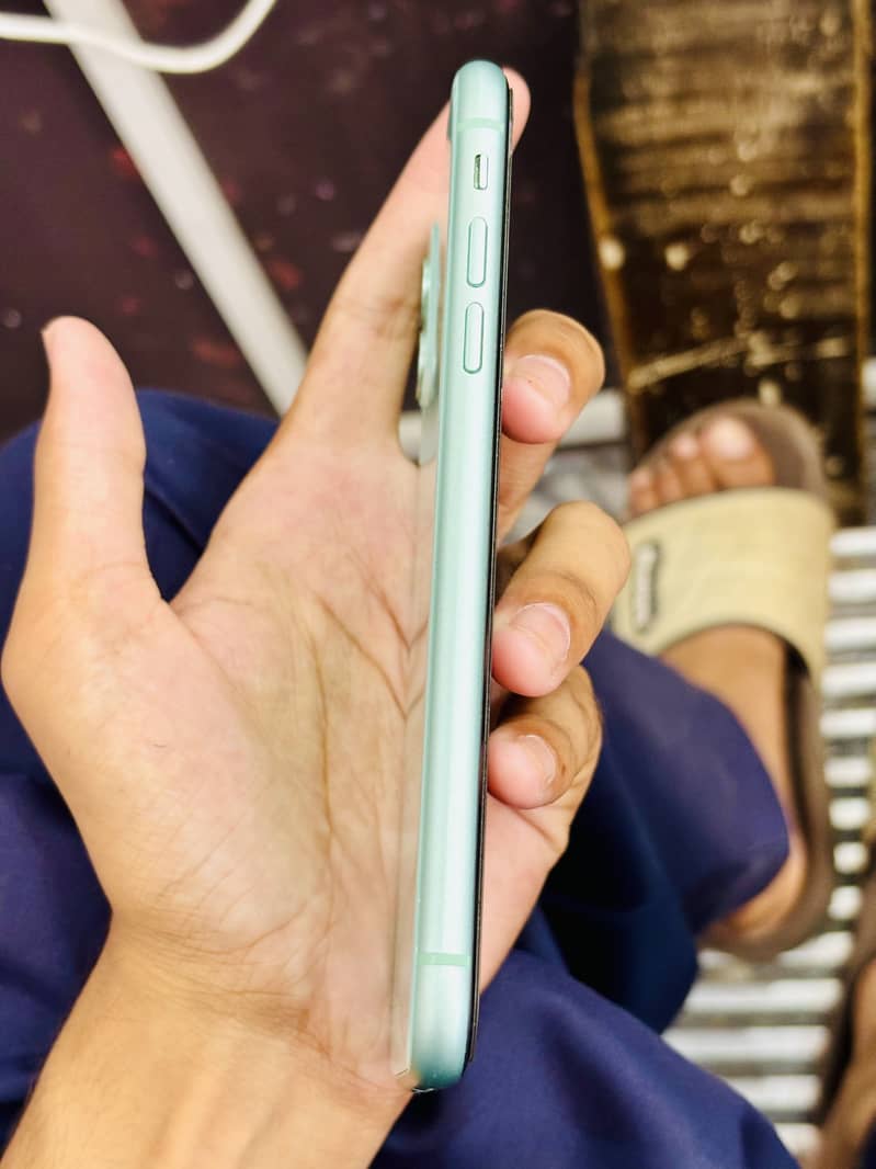 Apple iPhone 11 1