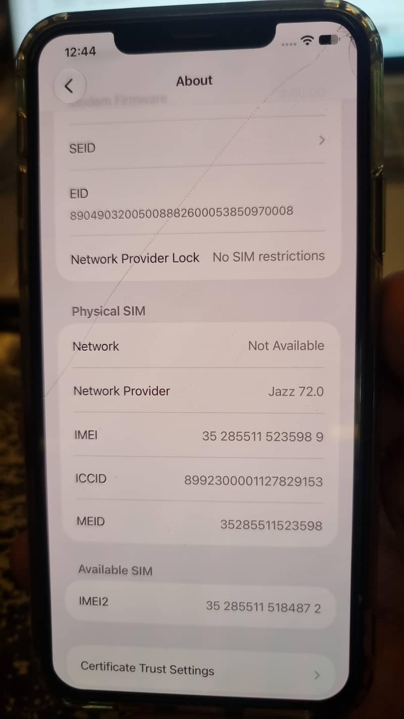 Apple iPhone 11 Pro Max 4