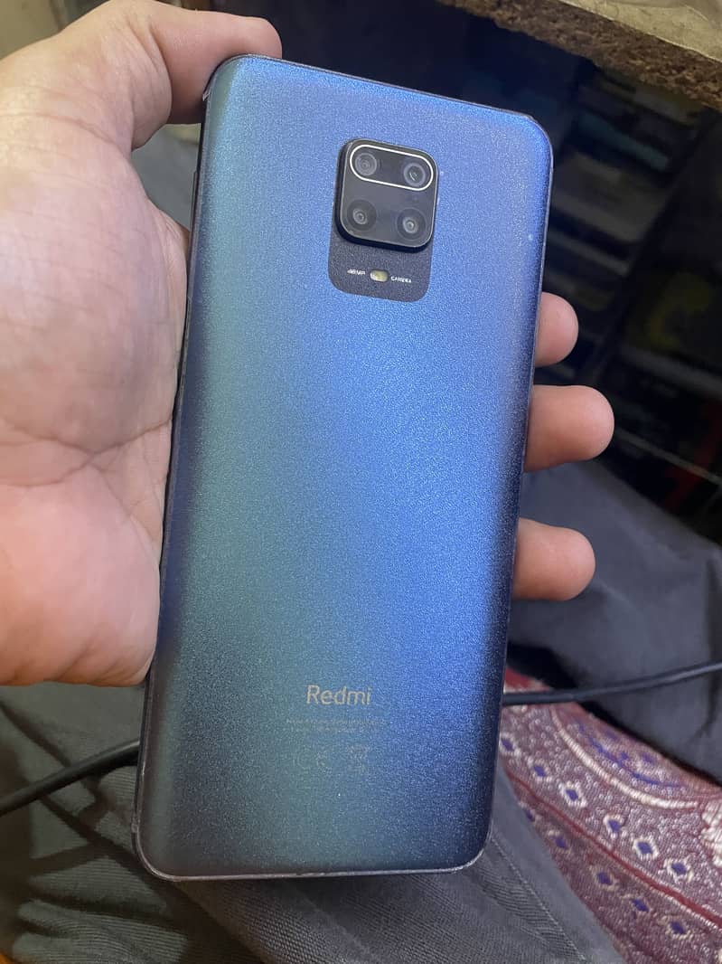 Xiaomi Redmi Note 9S 4