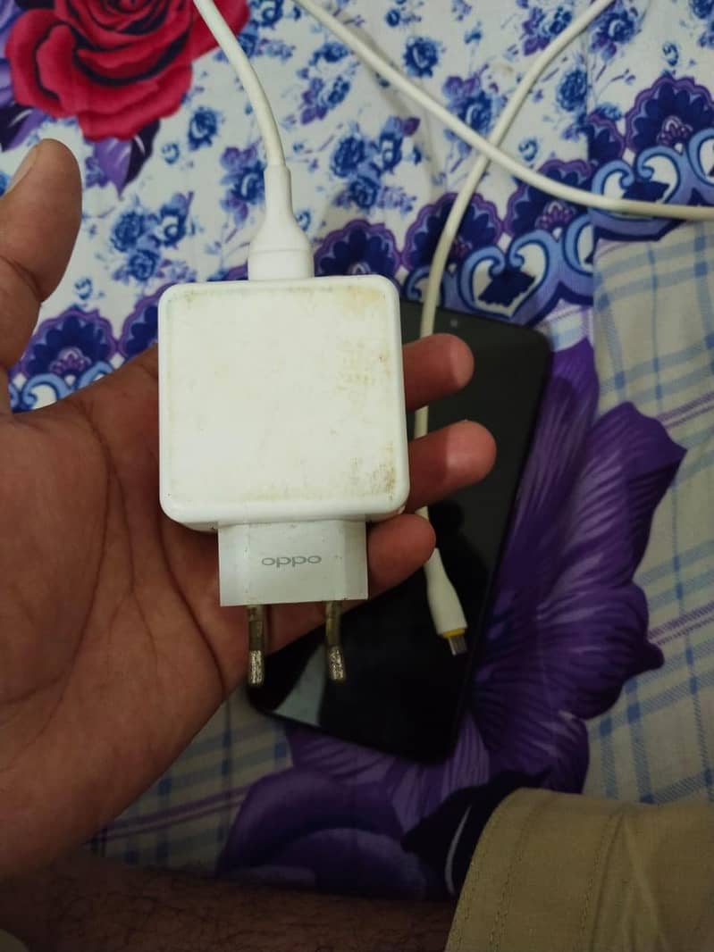 OPPO F9 6