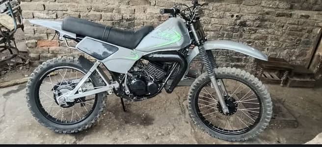 Yamaha trail/dt 100 enduro