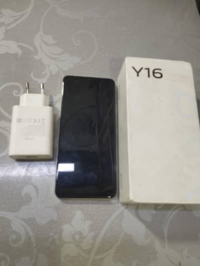 Vivo Y16