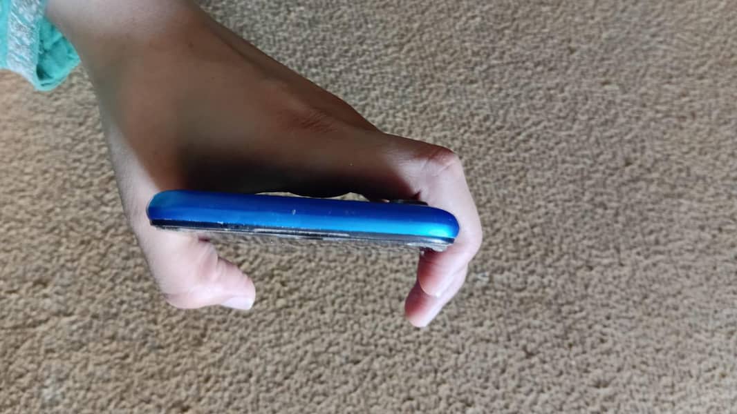 realme 5 4