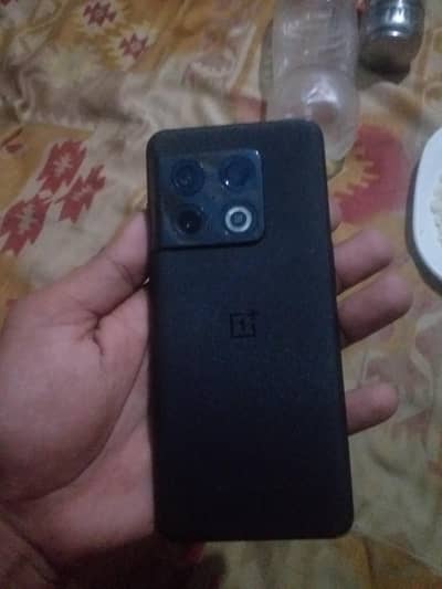 One Plus 10 Pro