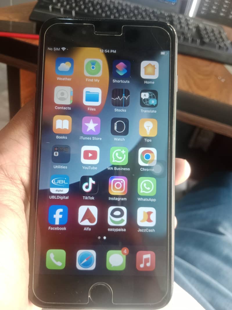 Apple iPhone 7 Plus 3