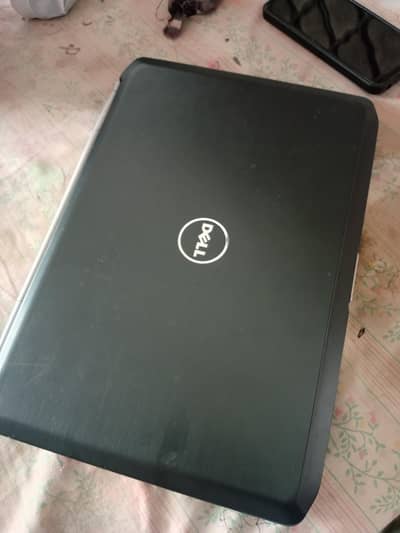 Dell Laptop sale krna ha munsab rate ha 03226047066