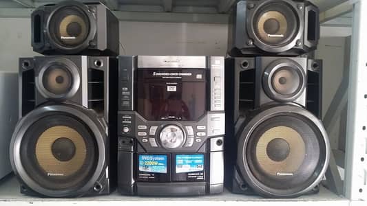 Panasonic Sound System heavy bass