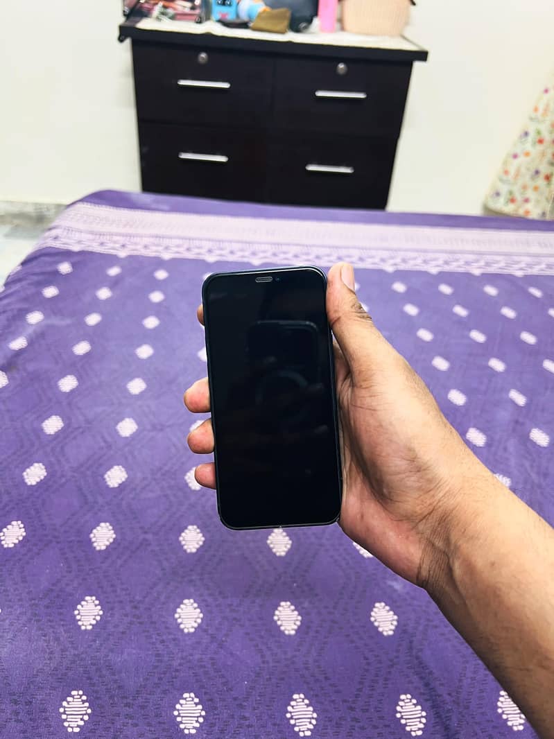 Apple iPhone 12 mini 2