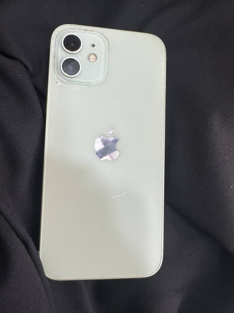 Apple iPhone 12 1