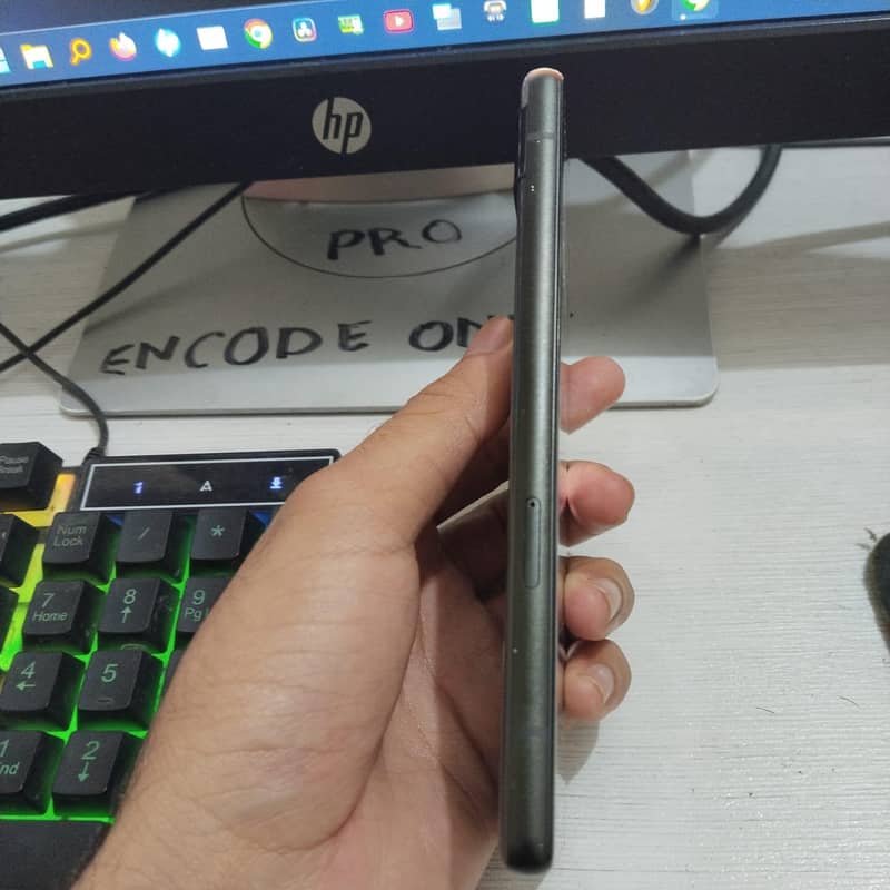Google Pixel 6a 1