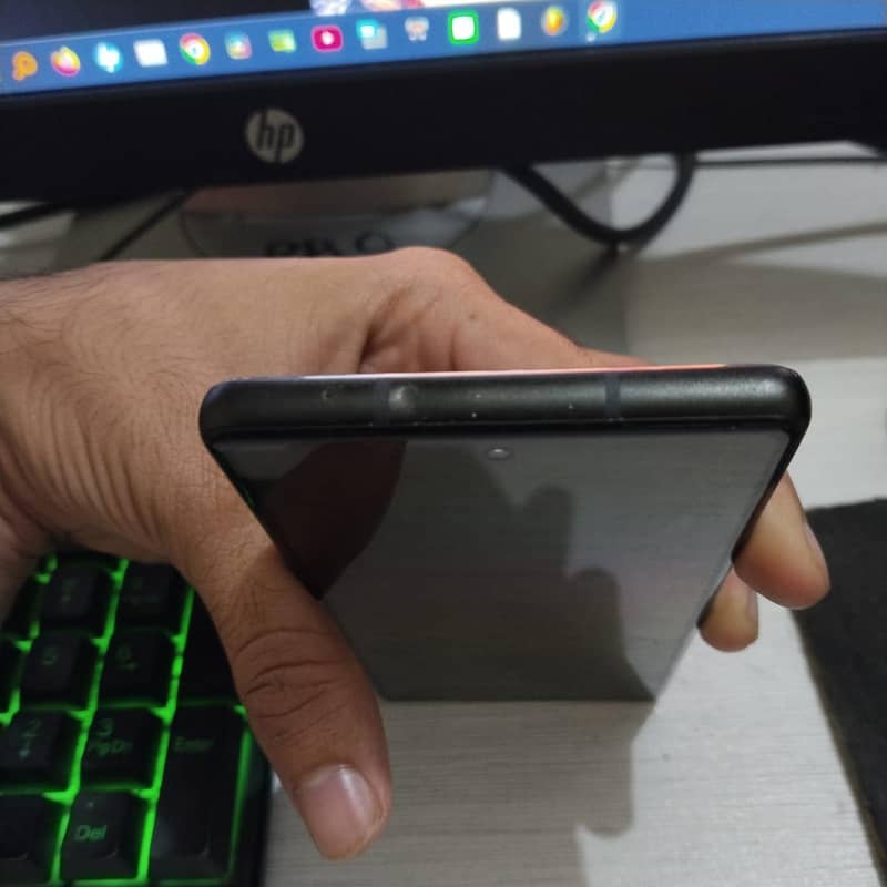 Google Pixel 6a 10