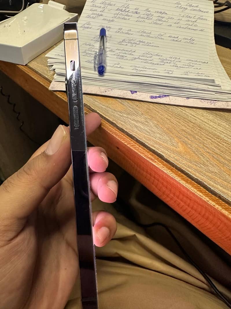 Apple iPhone 14 Pro Max 1