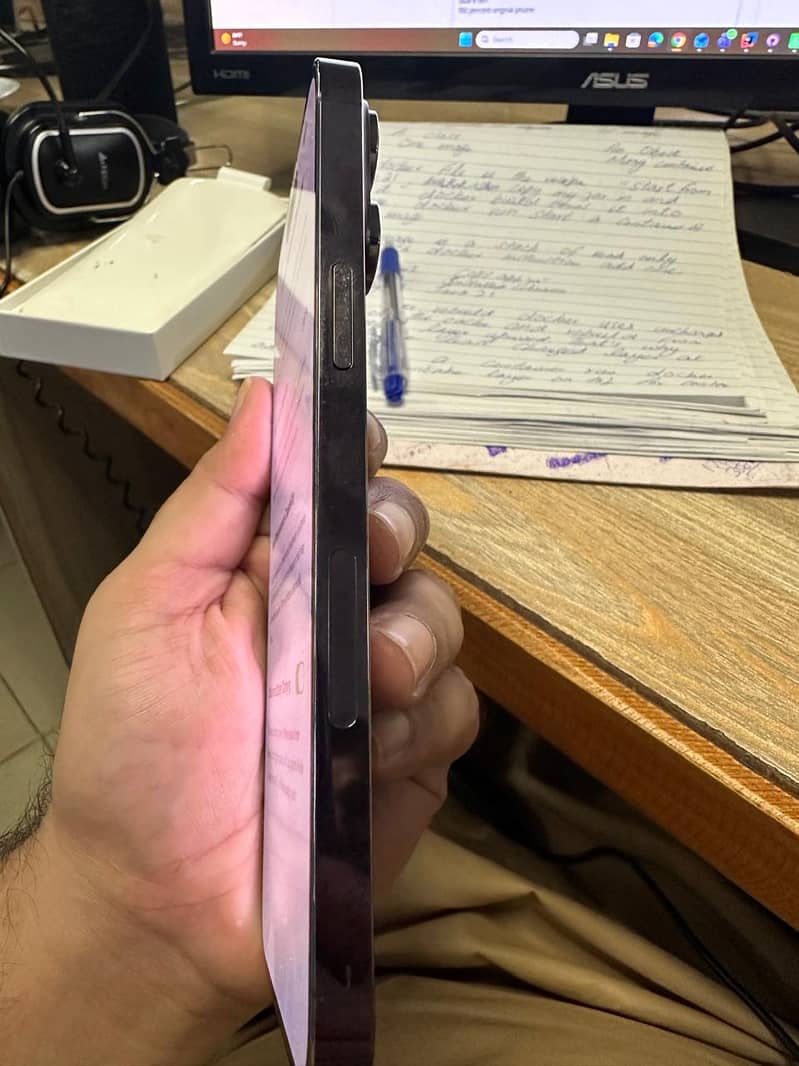Apple iPhone 14 Pro Max 2