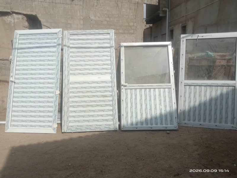 plastic door 3
