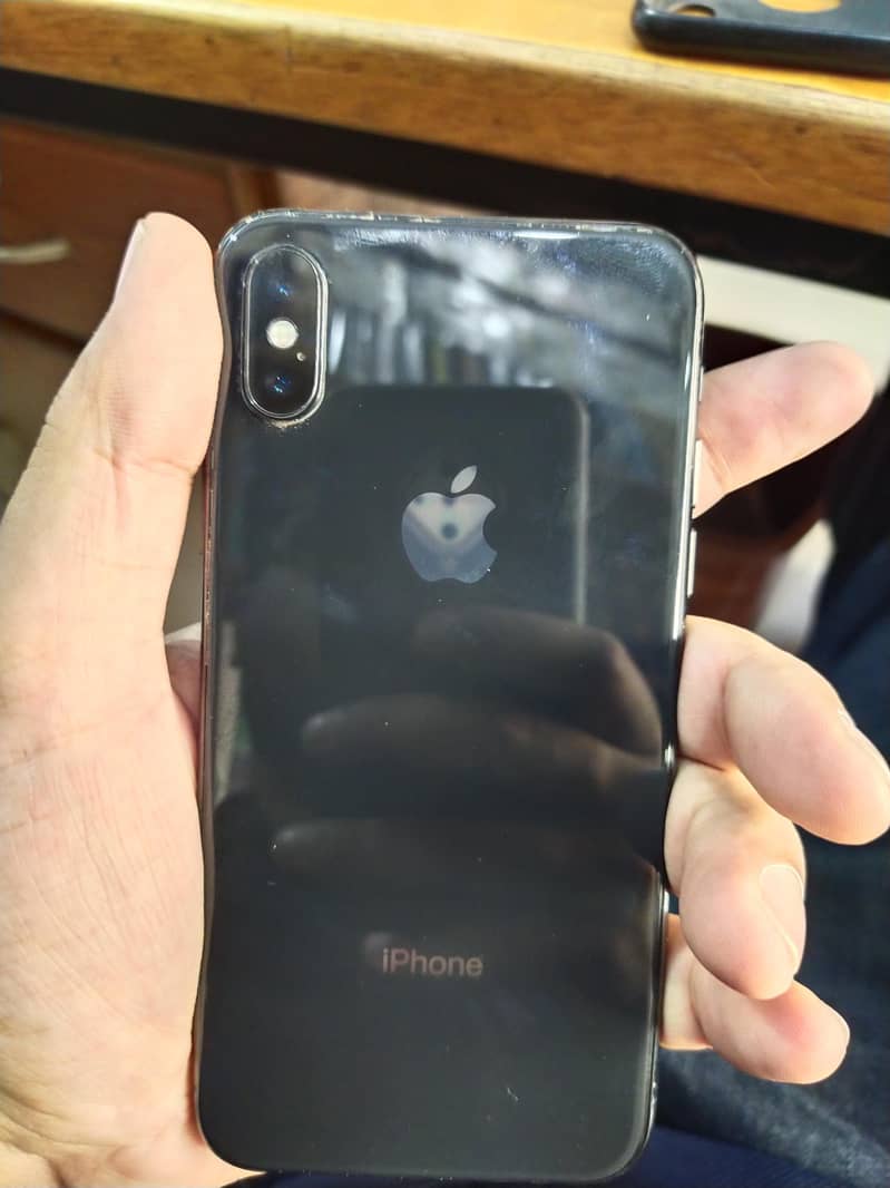 Apple iPhone X 5